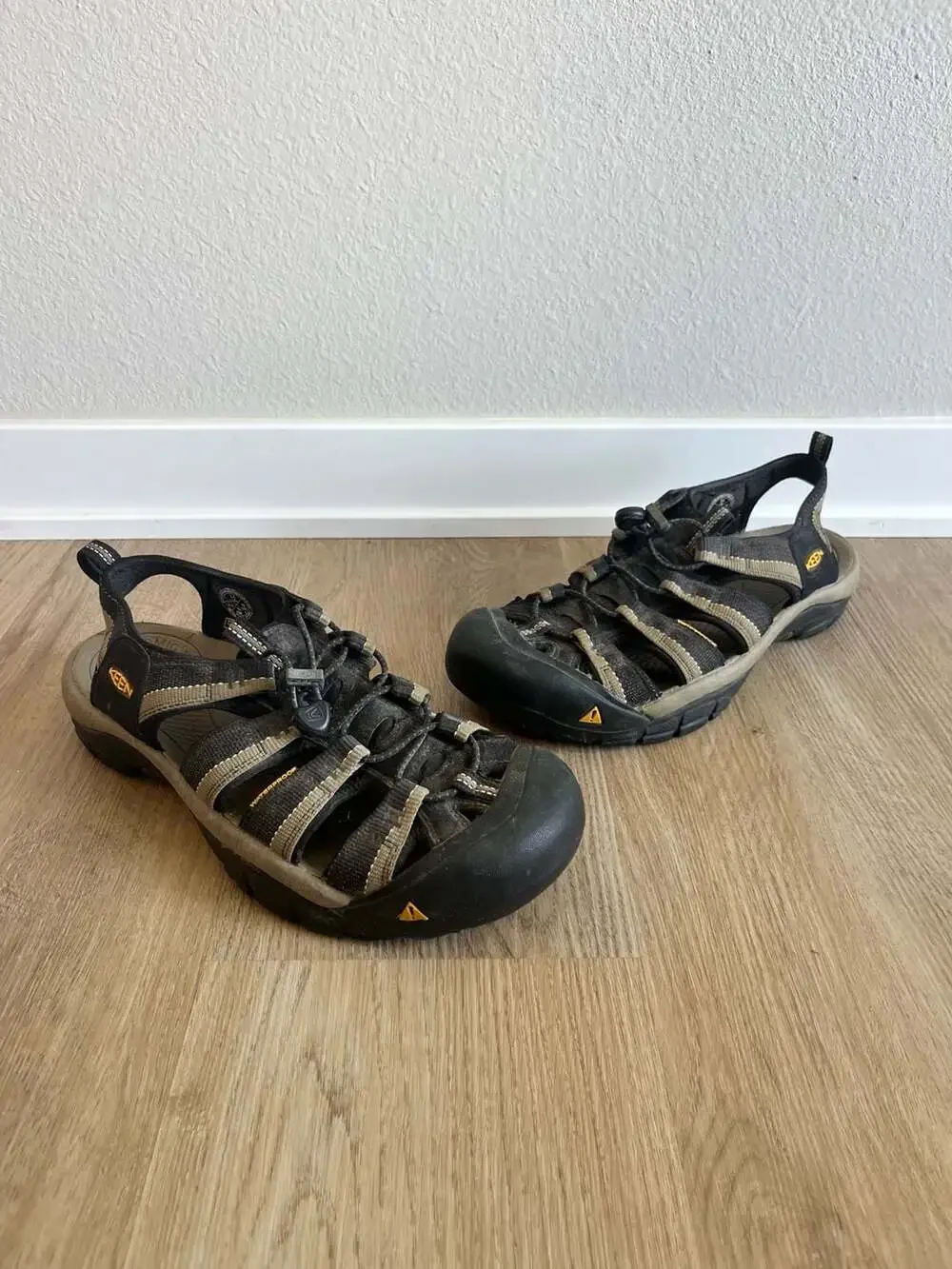 Keen, Men's Newport H2 Sport Sandals, Hiking, Fishing, Outdoors, Close Toe,11